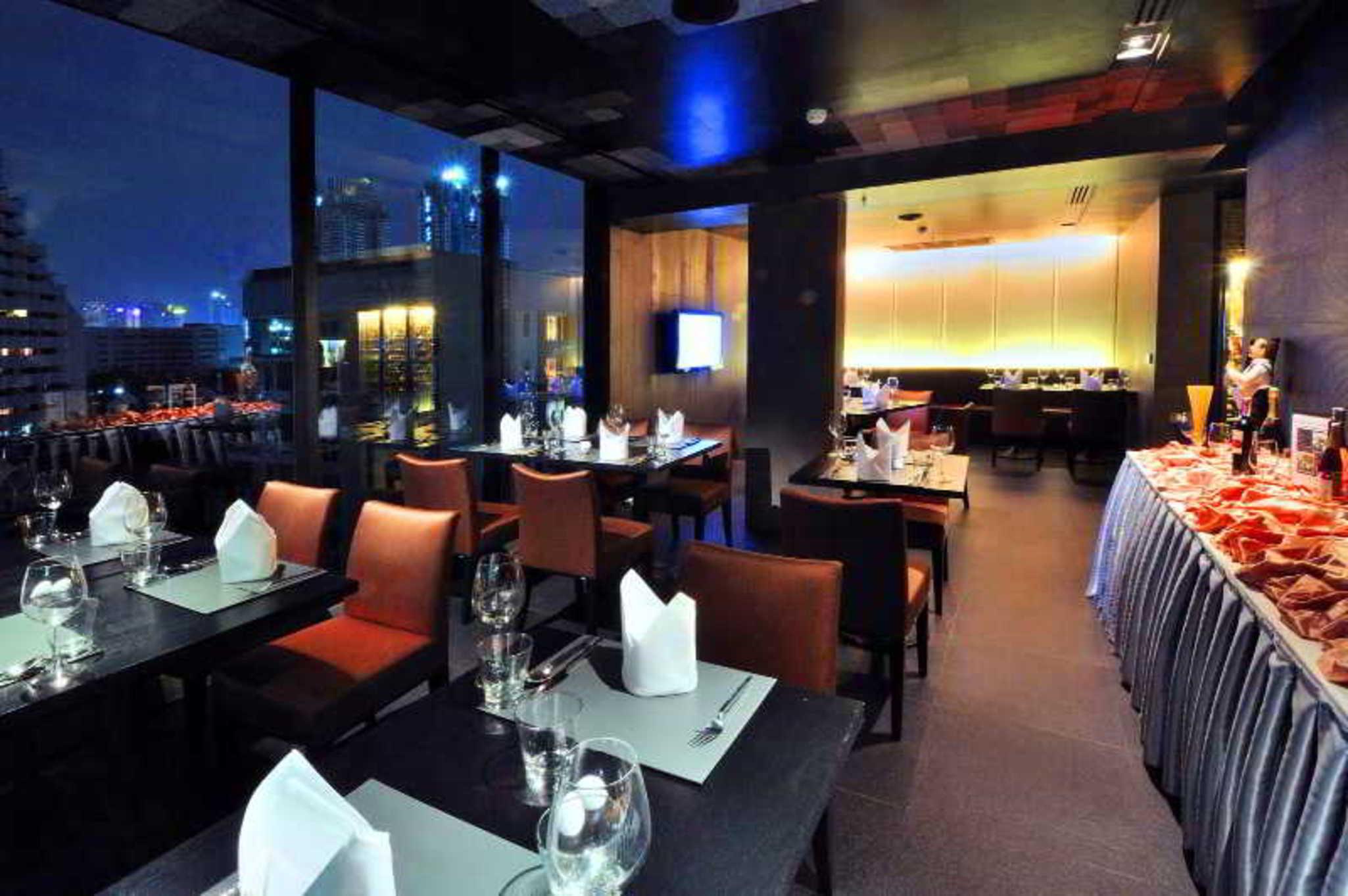 Aspira Hiptique Sukhumvit 13